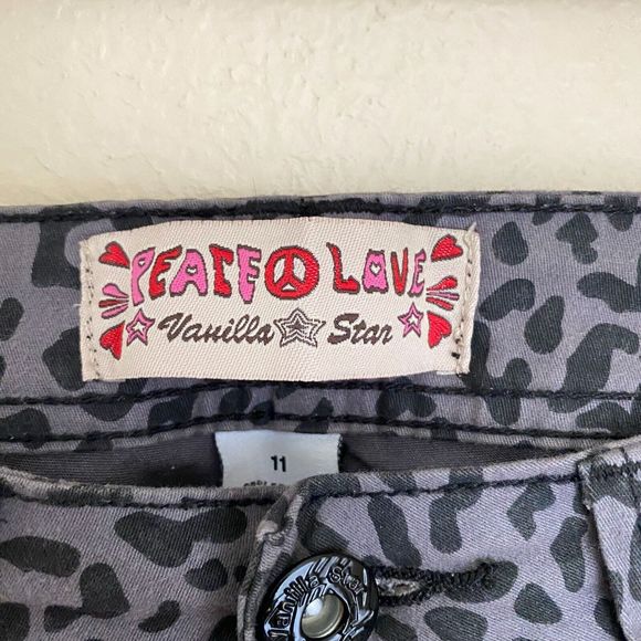 Peace Love Vanilla Star Size 11 Junior Gray Leopard Animal Print Pants Soft 31" - Picture 4 of 8
